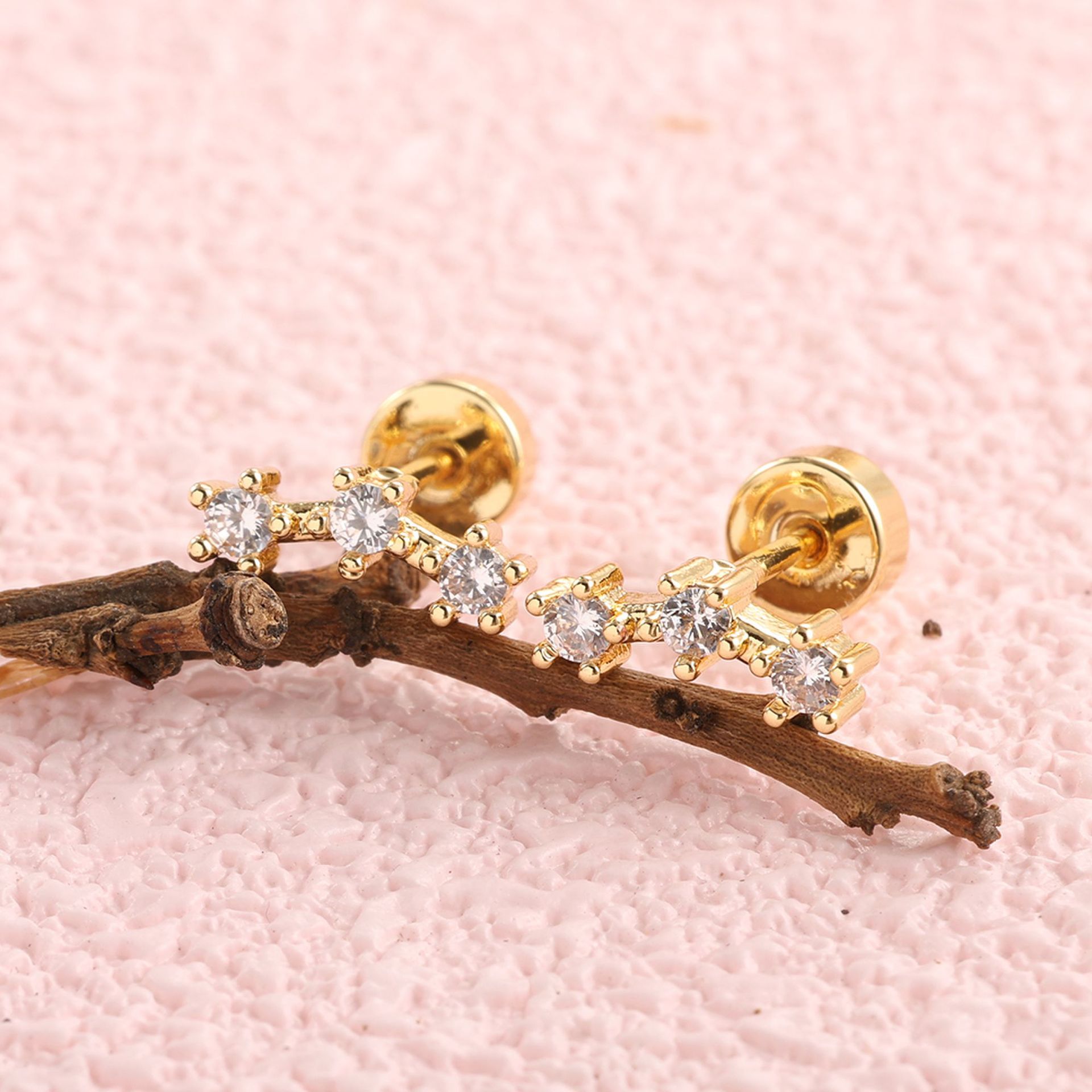 Labret piercing jewelry detail image
