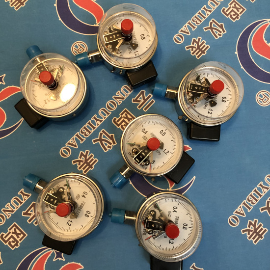 磁助电接点压力表YXC-153B-FZ YNXC-100耐震电接点压力表