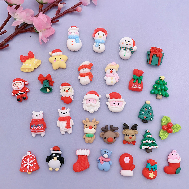 Christmas Resin Accessories DIY Cream Mobile Phone Case Patch Hairpin Head Rope Keychain Earrings Pendant Slippers Accessories Christmas Resin Accessories DIY Cream Mobile Phone Case Patch Hairpin Head Rope Keychain Earrings Pendant Slippers Accessories