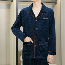 �����������L�q�ӽq�Ӻ���Ůʿ˯�¼Ҿӷ��ﶬ����H��ů˯�����b