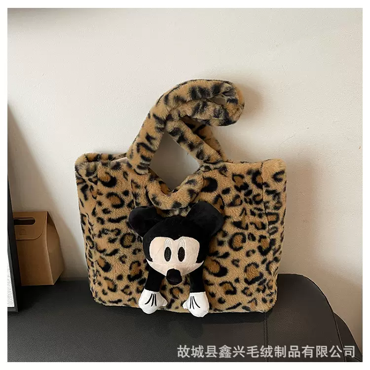 秋冬in女轻奢大容量毛绒女包包豹纹卡通托特包单肩包通勤跨境手提