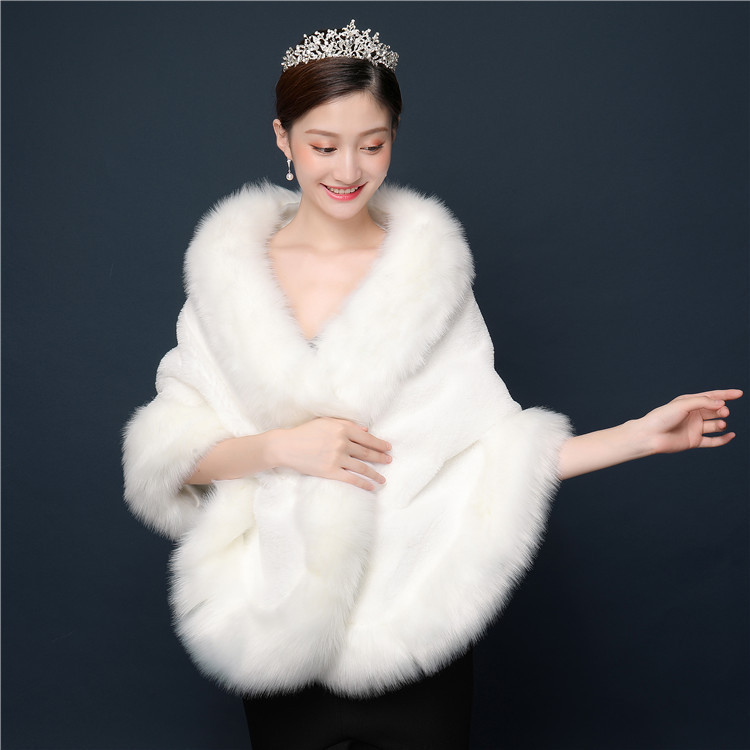 外国貿易秋と冬の花嫁とブライズメイドのウェディングドレスチャイナドレス毛皮ショール厚く拡大された模造毛皮の暖かいスカーフジャケット|undefined
