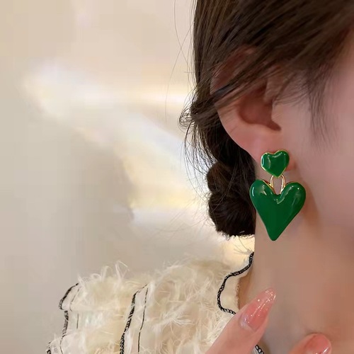 2 pairs European and American exaggerated green base oil love earrings 925 silver needle fashion trend earrings temperament earrings 