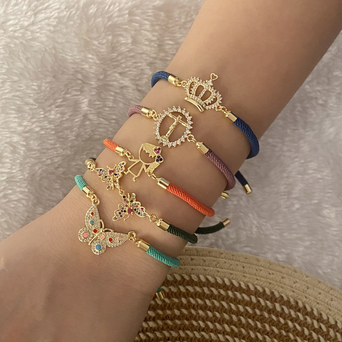 [Ice Meng] Copper Micro-inlaid Butterfly Bracelet Virgin Cross Drawable Bracelet Cross-border Jewelry B597