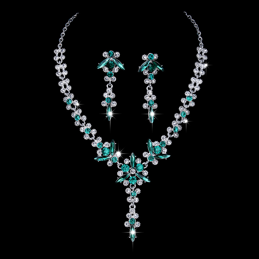 Sucré Fleur Strass Le Cuivre Incruster Zircon Des Boucles D'oreilles Collier display picture 2