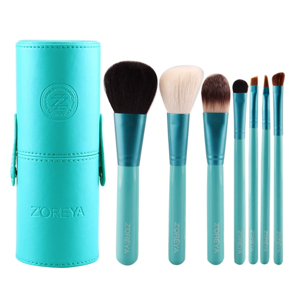 Green brush, storage box, 7 pieces