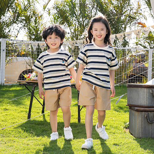 Fashion Brand Striped Parent-Child Short Sleeve T-Shirt for Three or Four People Family Fashion Heavy Embroidery Round Neck Large Size T-Shirt Family Wear 