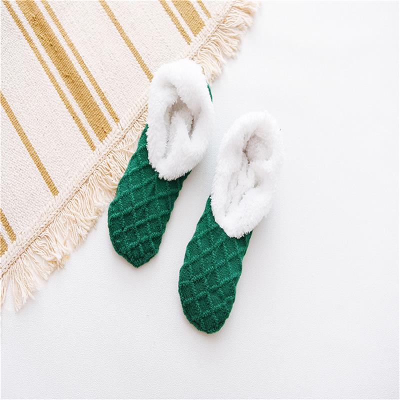 Calcetines de piso de las mujeres de lana de cordero de dispensación de color caramelo calcetines de alfombra otoño e invierno cálido calcetines de las mujeres zapatos calcetines