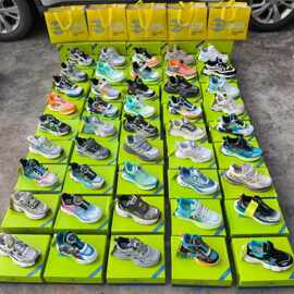 品牌尾货撤柜儿童运动鞋软底跑步鞋中小学生青少年男女童运动鞋子