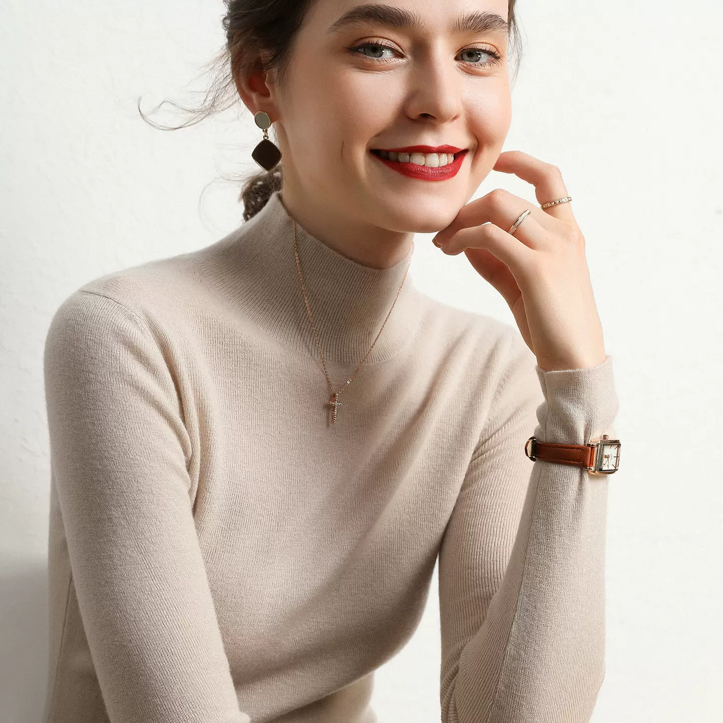 48支四平精纺半高领羊绒衫女修身针织打底衫紧身内搭羊毛衫毛衣女