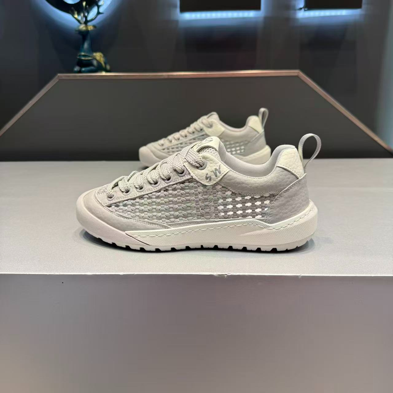 Men's Summer FashiNew Casual Shoes Breathable Comfortable Mesh Trendy Versatile Style_vogvips.com