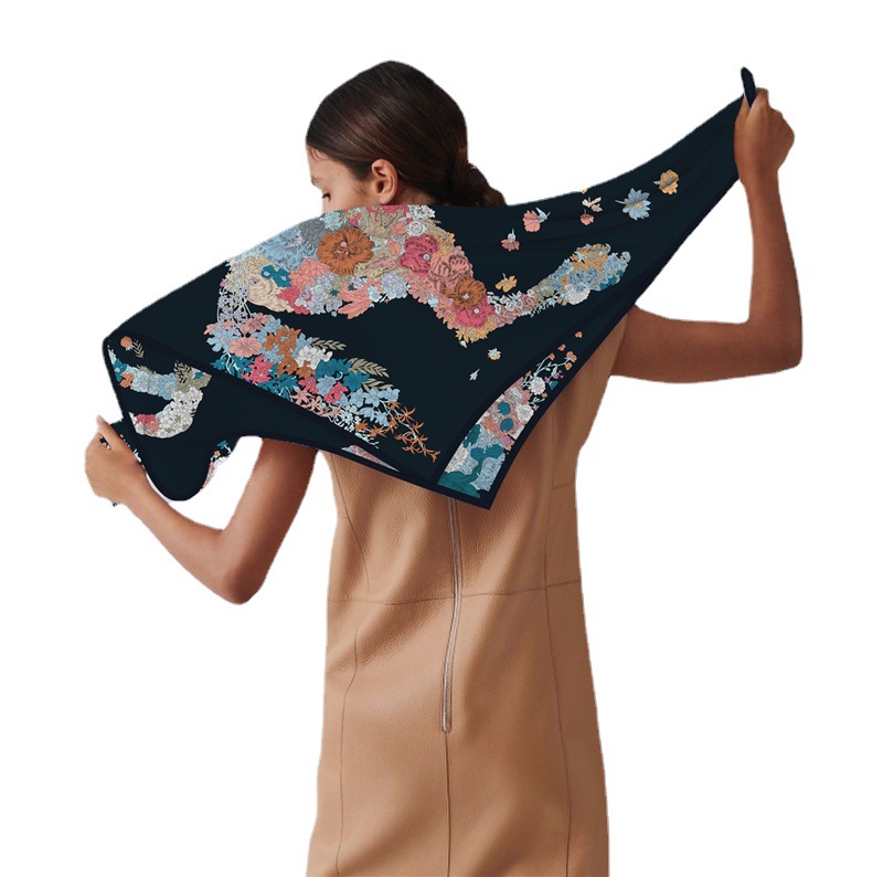 2023 Nuova sciarpa di lusso leggera quadrata stampata in seta twill di cavallo colorata_voghion.com