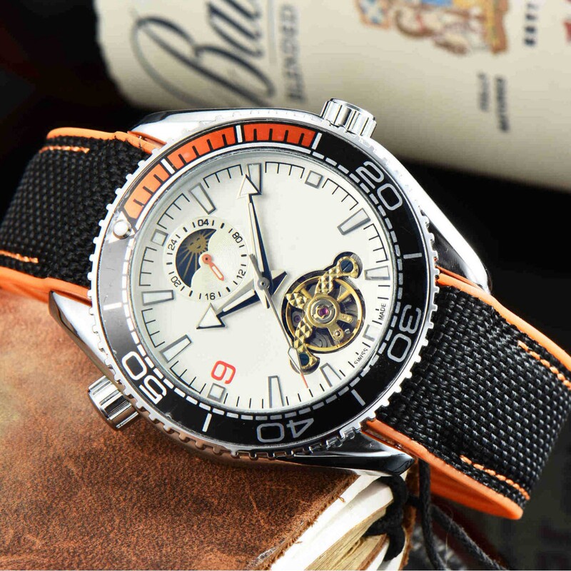 Cross-Border Dropshipping High-Quality Fully Automatic Mechanical Large Flywheel Men's Silicone Strap Fashion Trendy Watch for Men