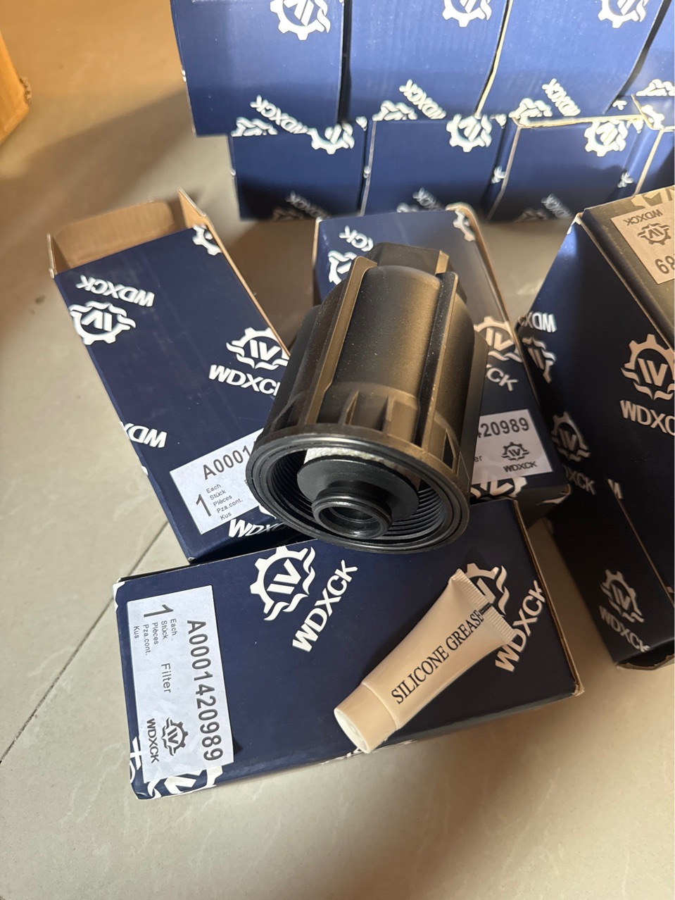2655854 A0001421089 A0001420989 Adapted to Truck Urea Pump Filter Element