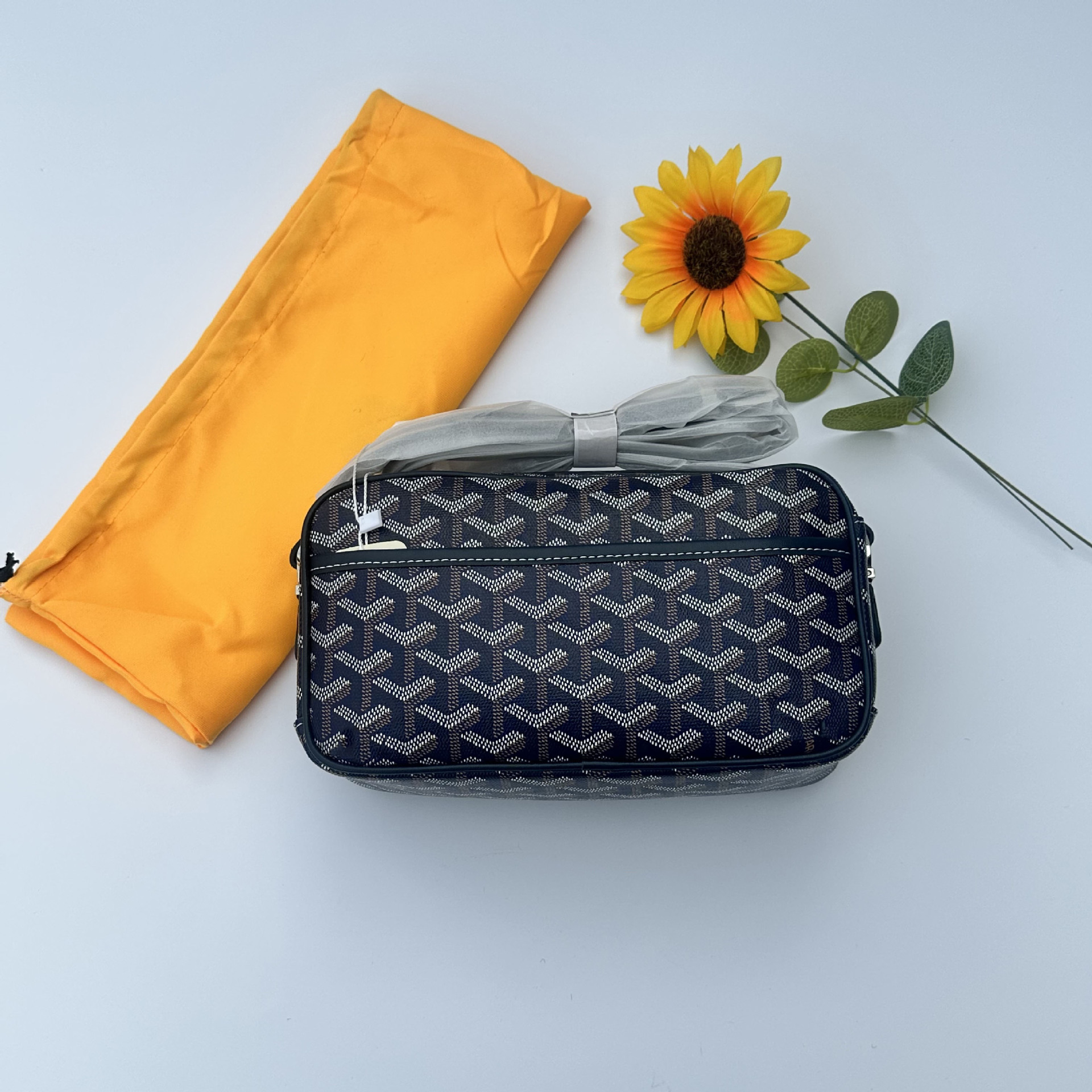 ゴヤ犬の歯の包みのファッションは版の高品質の韓国版のスターに対して同じ肩の斜めのショルダーの小さい方の包みのカメラの包みの現物を掛けます。