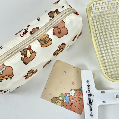 Cute, High-Quality Kawaii Capybara-Print Pencil Case from Xiaohongshu—Versatile Design, Perfect for Storing Stationery