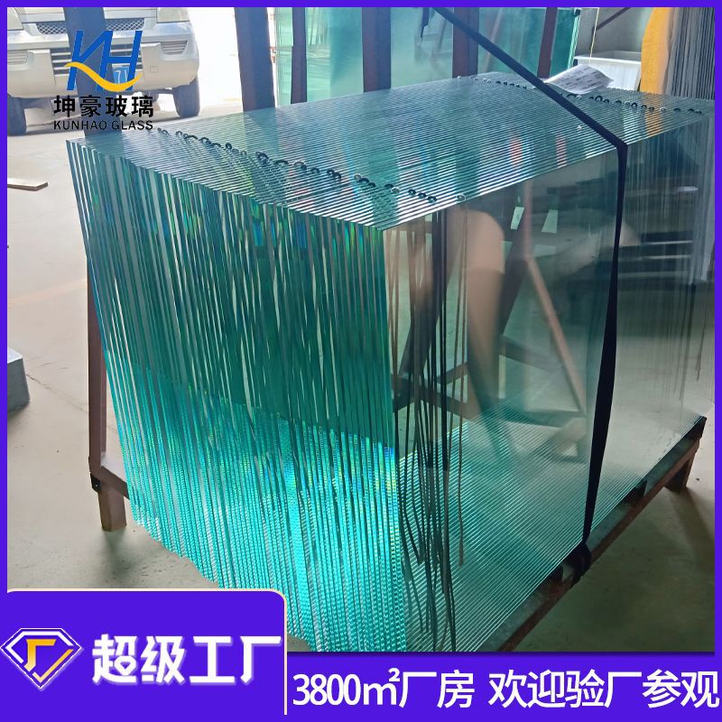 坤豪玻璃生产5mm超白钢化玻璃精磨亮光边超白钢化玻璃南玻超白