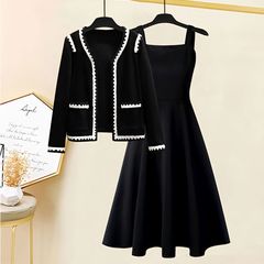 大きいサイズの婦人服の秋のスカートの女性の新型のファッションの百合の気質の上着のコートのカジュアルな顕やせているスカートの2つのセット