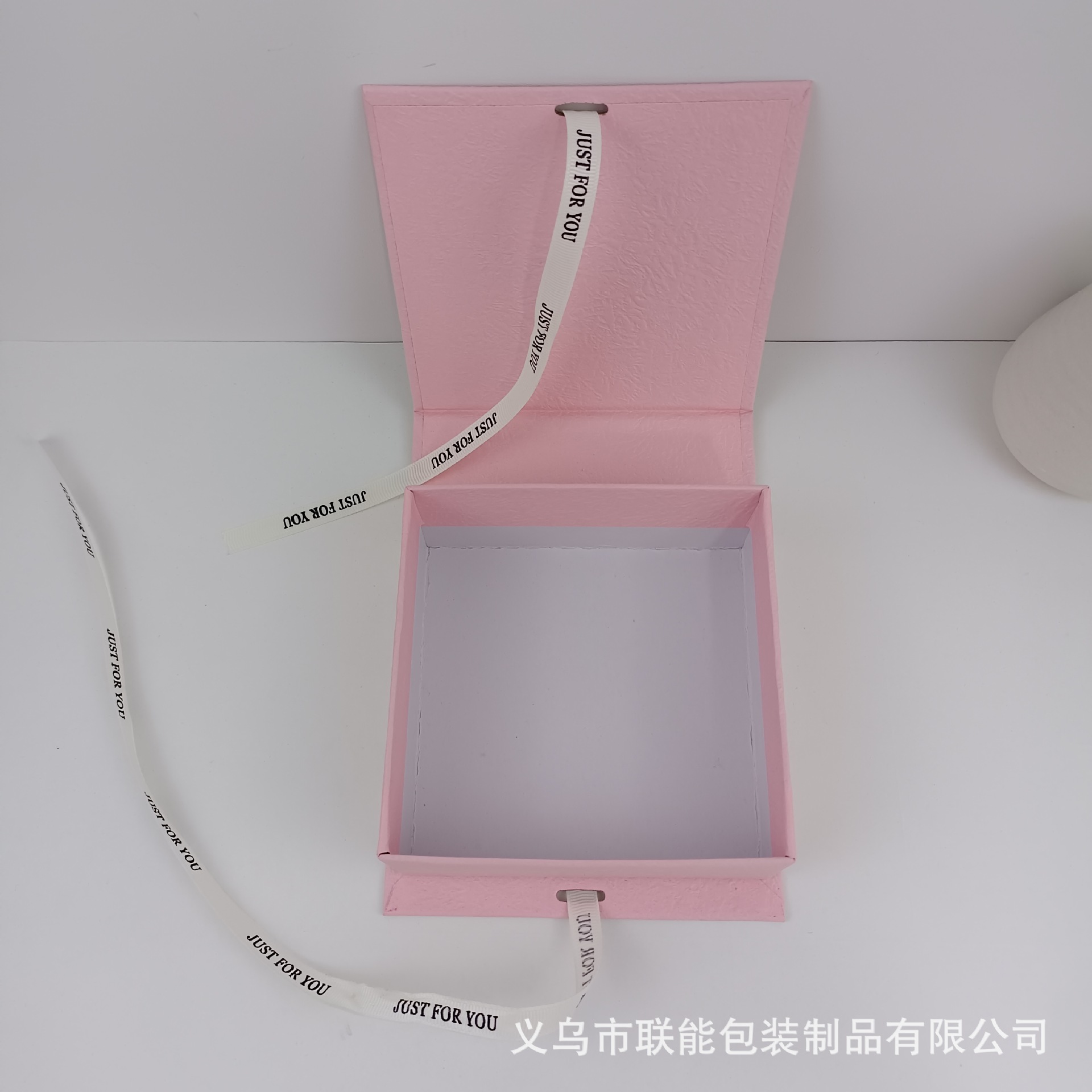 손 반죽 분말 (빈 상자);10.5*10.5*4.7cm