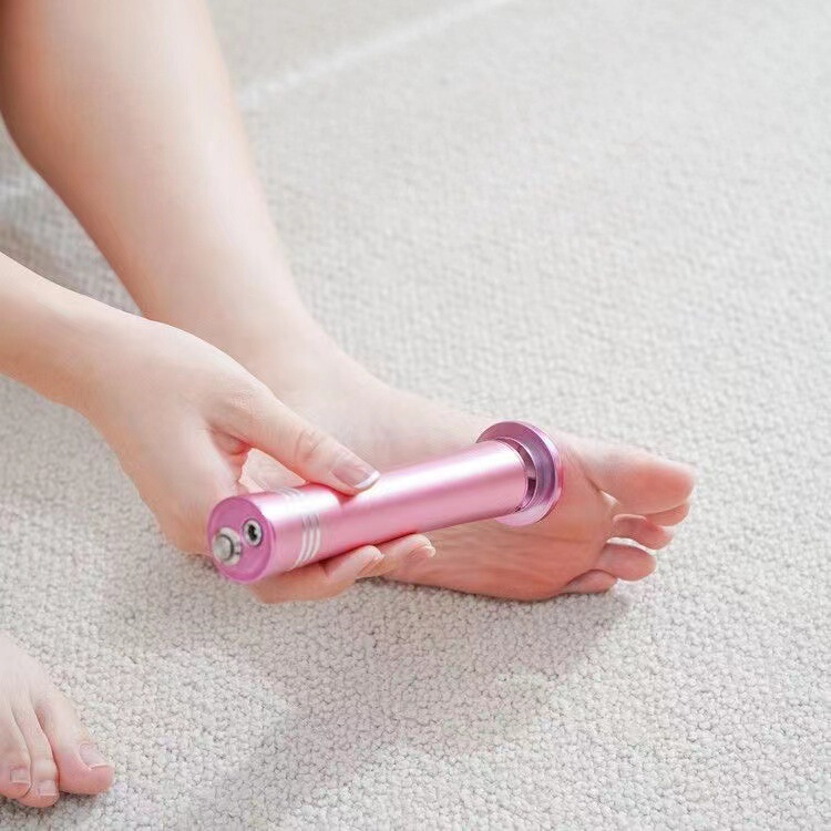 電動足の修理器は足の神器をこすります。|undefined