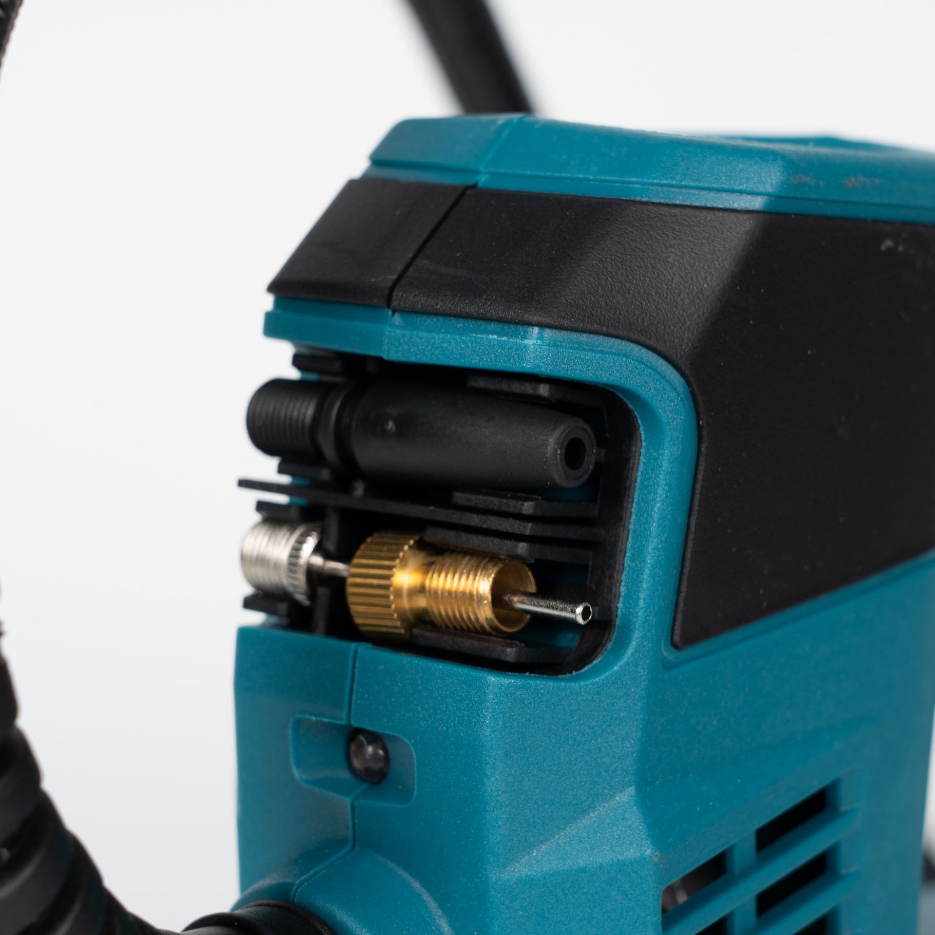 外贸多功能数显电动充气泵跨境家用车载打气泵便携式锂电充气泵