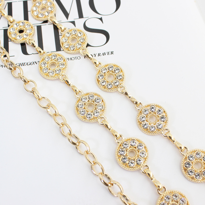 Hakenverstellbare Taillenkette, vielseitiges Damenkleid, Pullover-Dekorationskette, kleiner, duftender Feng Shui-Diamant-eingelegter, dünner Metall-Taillengürtel_voghion.com