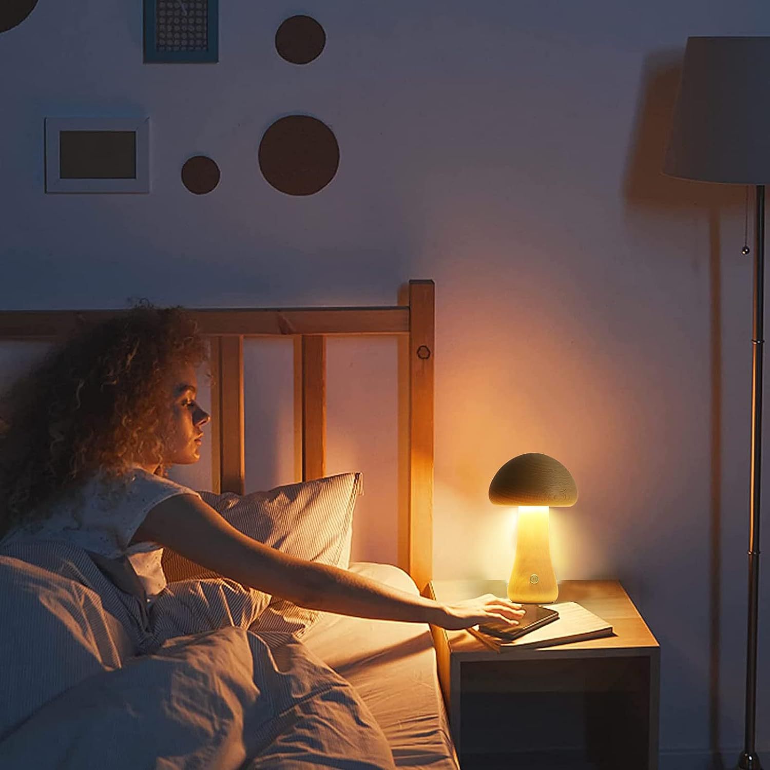 Lampada da tavolo a LED creativa in legno massello con fungo, luce notturna, lampada da comodino, ornamenti, faggio, per bambini, regalo per ragazze_voghion.com