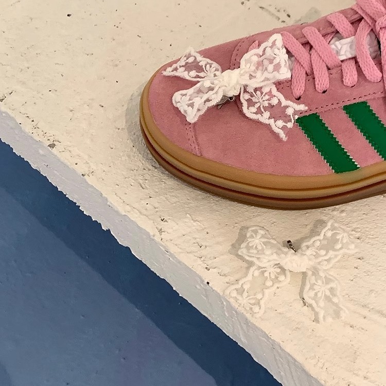 Ins Blogger Diy Pearl Butterfly Botón Bot