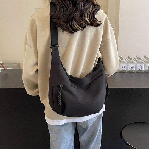 Stylish Commuting Large Capacity Shoulder Bag for Women 2025 New Style Rainier Casual Versatile Tote Bag Korean Version Underarm Bag