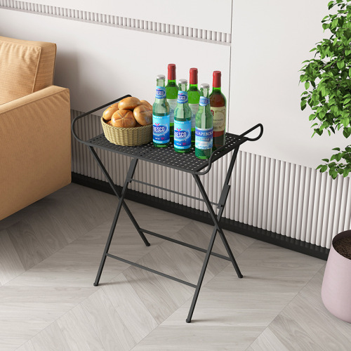 Vintage green iron foldable table and chairs outdoor side table indoor floral arrangement workbench decorative green plants artificial flowers coffee table