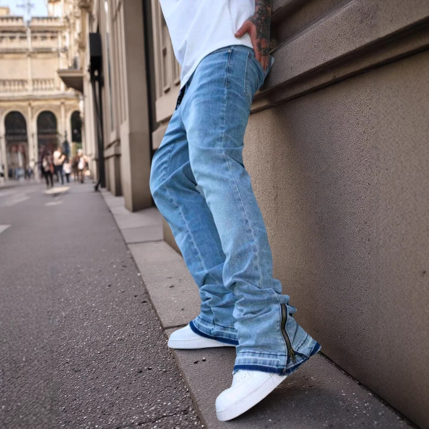 Men's Clothing Men's Trendy Light Blue Stretch Straight Leg Jeans Style High Street Slightly Flared Loose Fit Washed_mkmklike.com