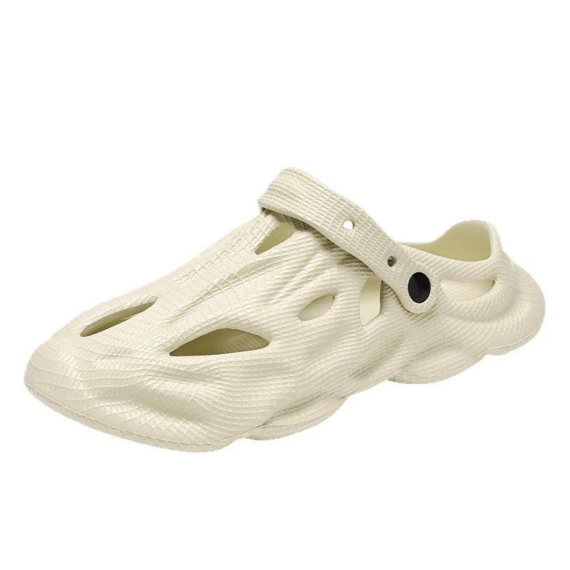 Pantuflas zapatos con agujeros en el exterior de verano Sandalias de playa al aire libre para hombres Sandalias al aire libre para hombres nuevos