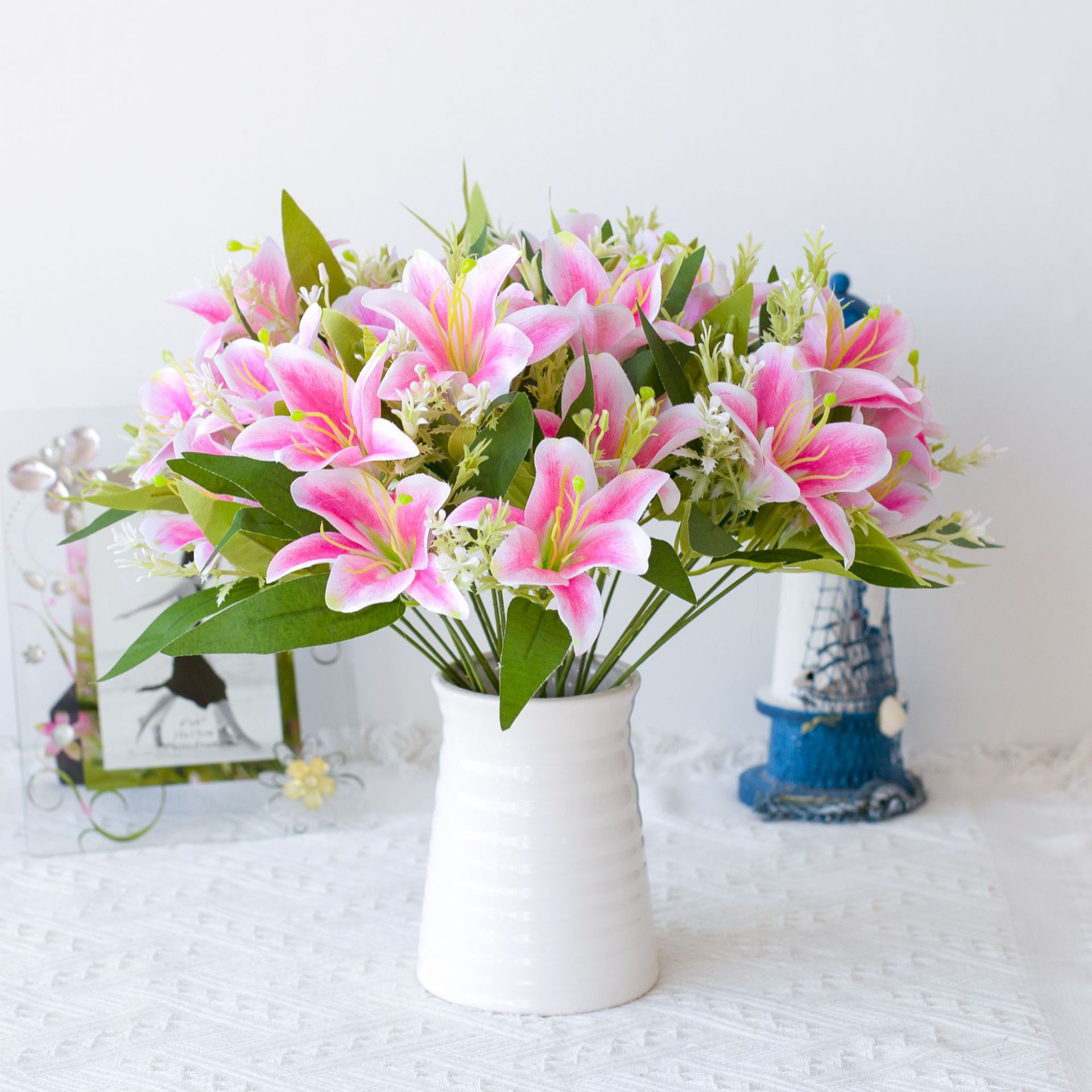 Simulated 7-head Perfume Lily Flower Home Wedding Decoration Flower Large Lily Flower Silk Flower Green Plant Potted Accessories