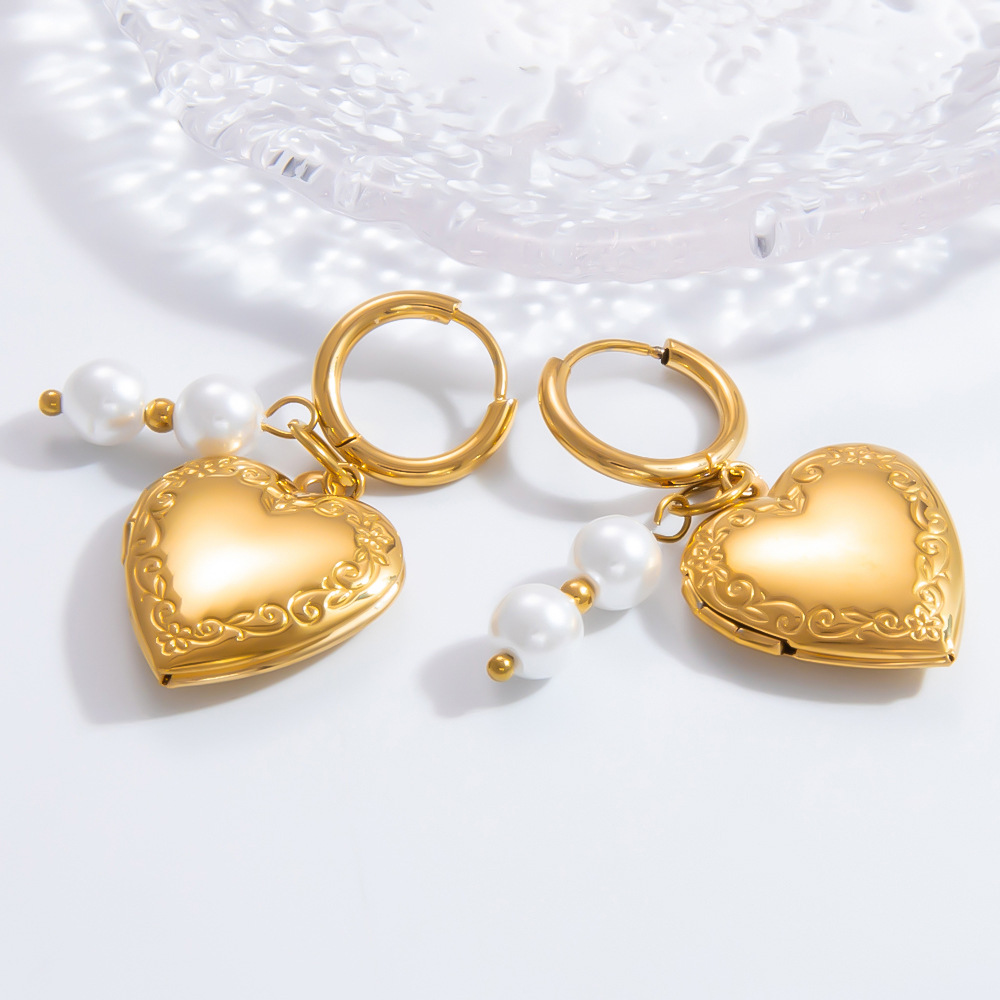 Charm Sleeper Hoop Earrings, Drop Earrings Classification 1 Pair Simple Style Heart Shape Beaded 304 Stainless Steel 18K Gold Plated PVD Coated Charm Sleeper Hoop Earrings Drop Earrings