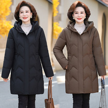 冬季中年妈妈羽绒服品牌女装高级感白鸭绒休闲宽松加厚外套女批发