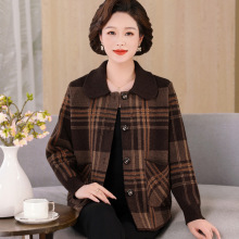 中老年大码洋气毛呢外套女40岁50胖妈妈秋冬装新款针织格子外套女