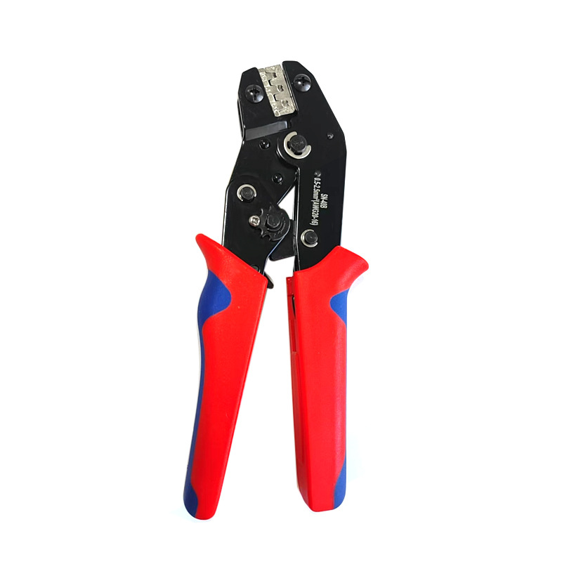 Alicates de engarzamiento de venta caliente Alicates de engarzamiento enchufables para automóviles Alicates de engarzamiento Terminales tubulares aislados para electricistas