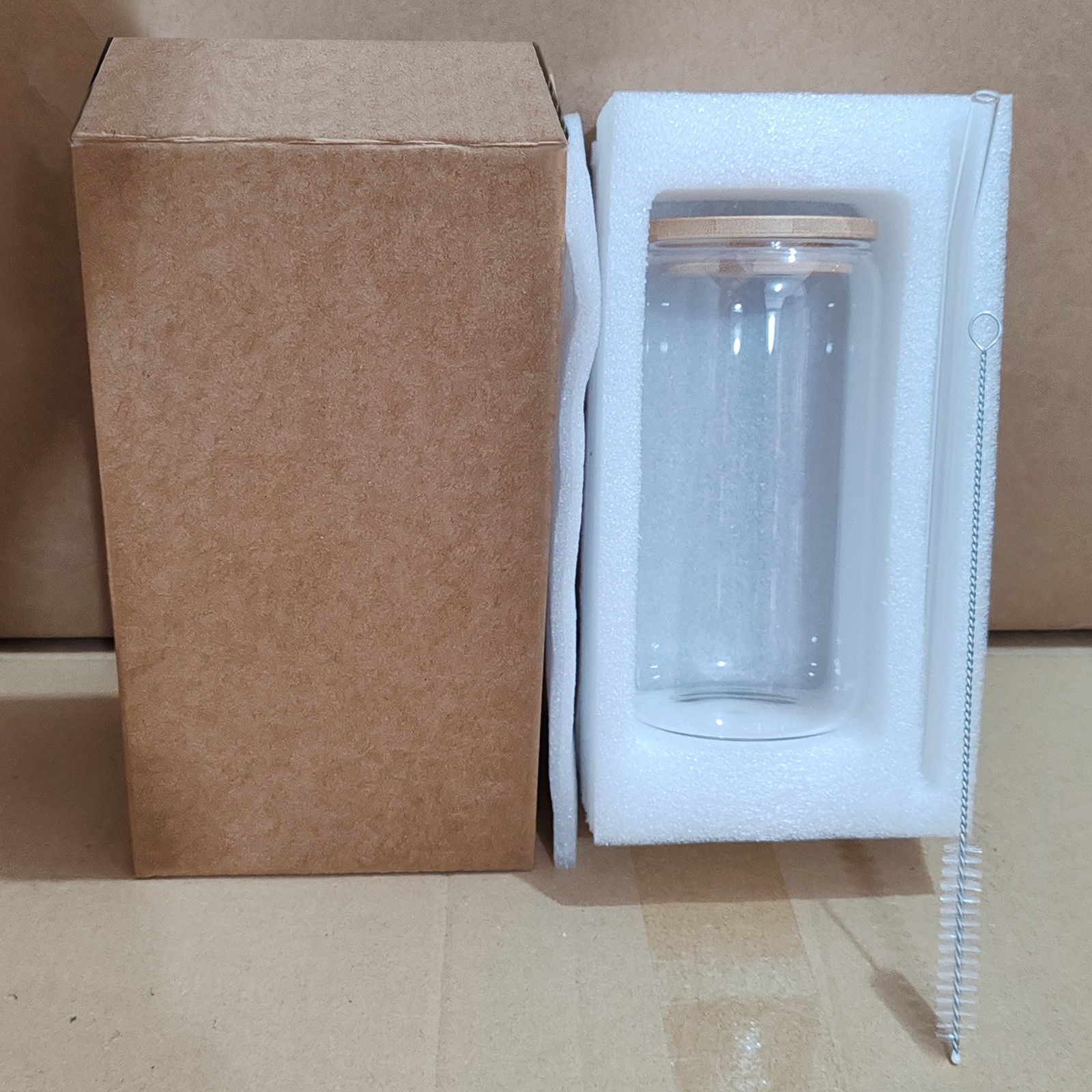 Transfronterizos de alto valor creativo mariposa serie de alta taza de vidrio de borosilicato de 16oz de gran capacidad con paja taza de café portátil