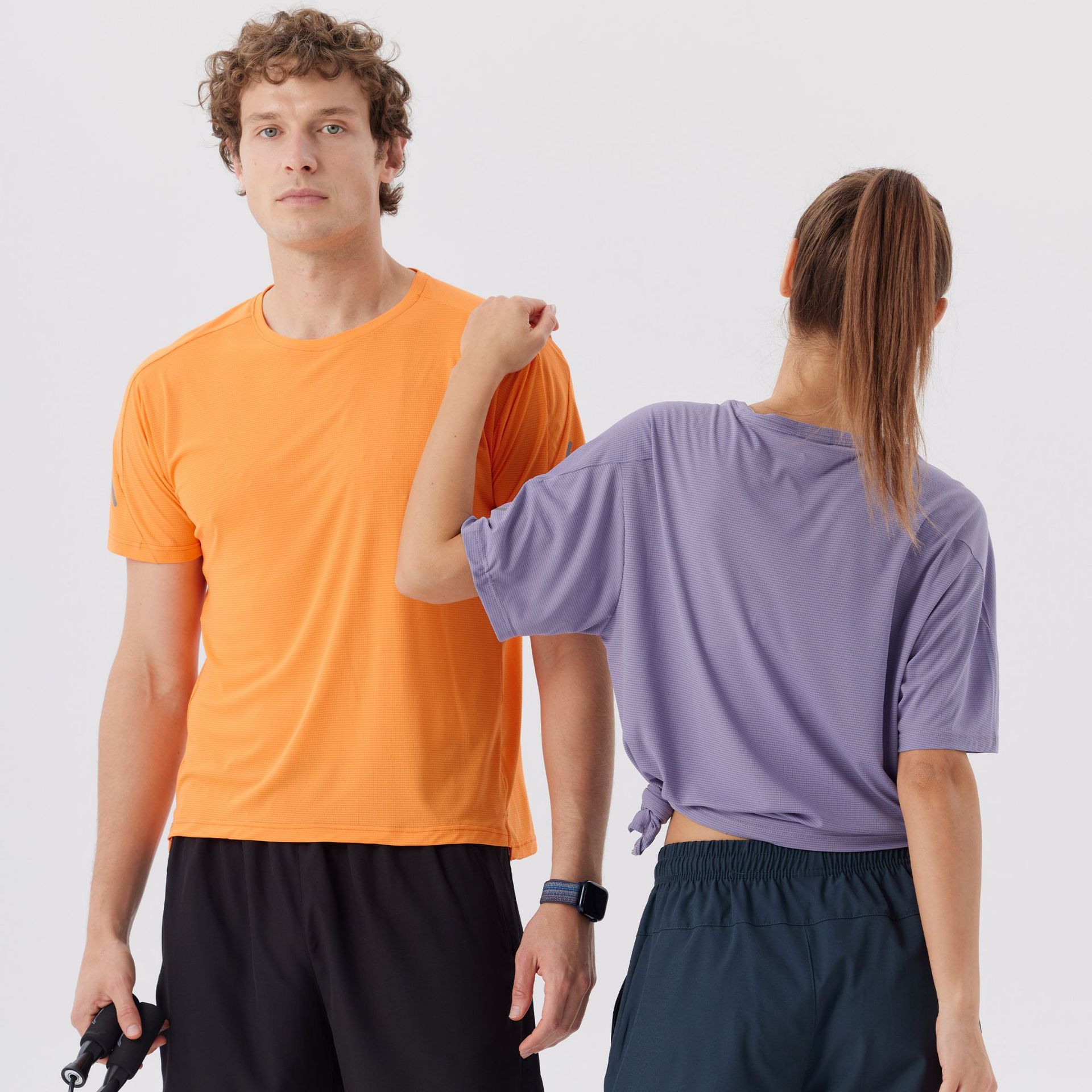 DiJia rápido secado deporte ligero mangas cortas antibacterianas para hombres y mujeres, camiseta de correr de maratón fría y absorbente de humedad, ropa de sudor