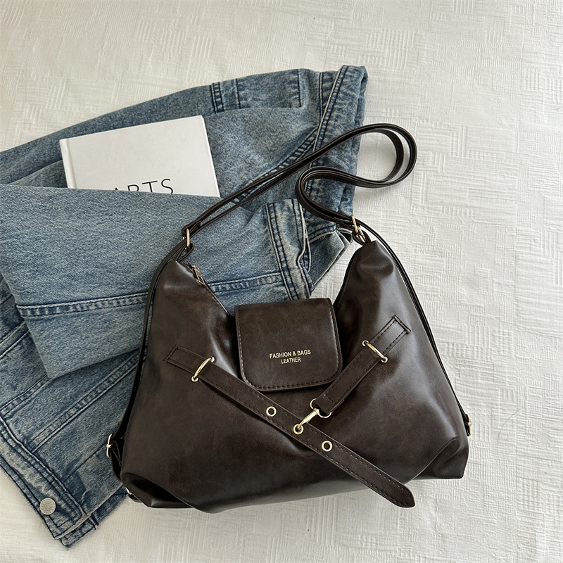 Mochila de invierno de gran capacidad para mujeres 2024 nueva moda de este año popular bolso de viaje universal mochila