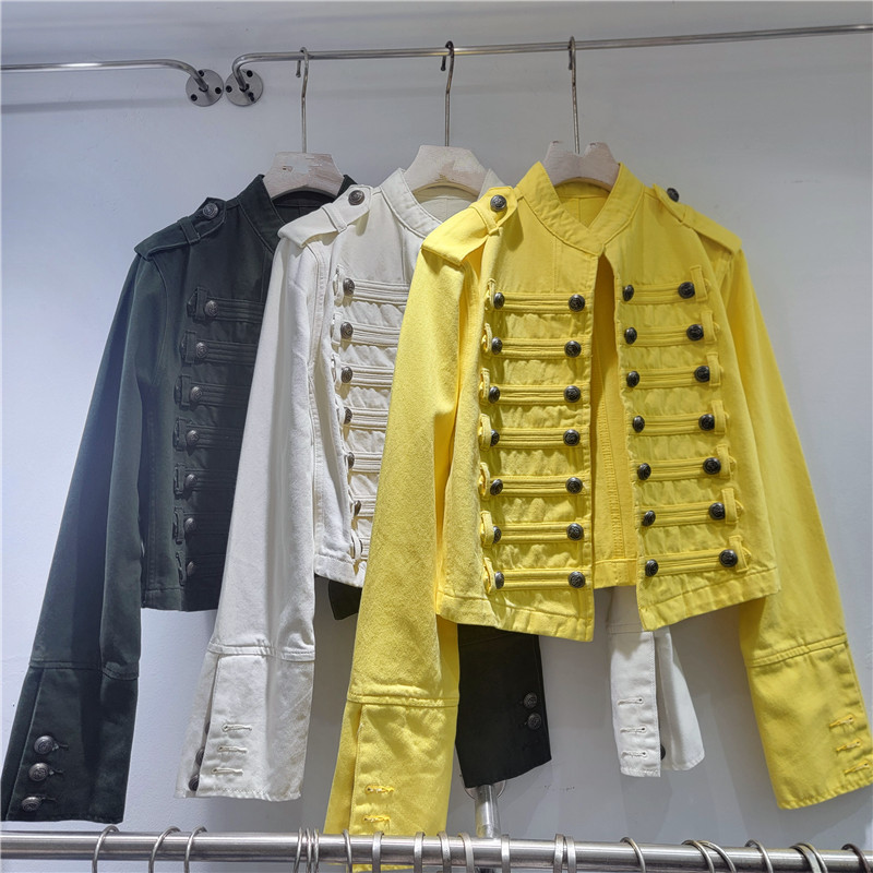 Retro industria pesada de collar de metal hebilla denim chaqueta corta nicho amarillo mujer diseño delgado chaqueta de hombro chaqueta