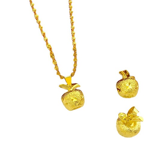 Brass gold-plated apple pendant Vietnamese sand gold water ripple necklace Christmas Eve apple jewelry gift