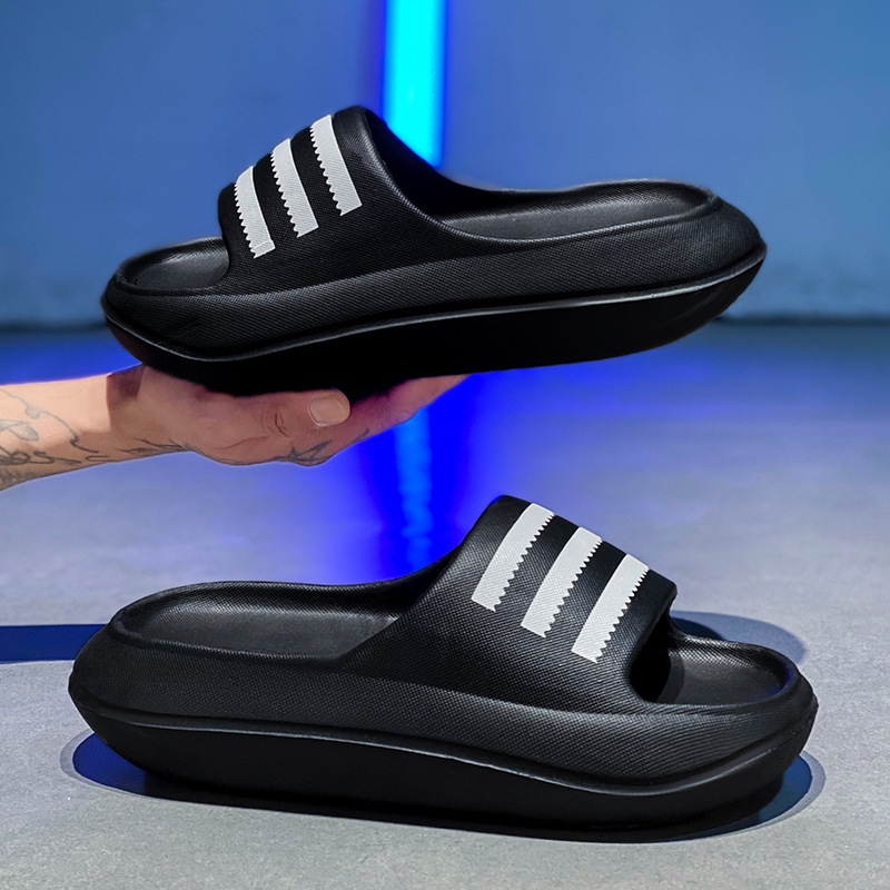 Pisar los zapatos con agujeros de mierda para mujer verano 2025 nuevo estilo exterior antideslizante EVA playa Baotou suela gruesa suela blanda zapatillas de dibujos animados