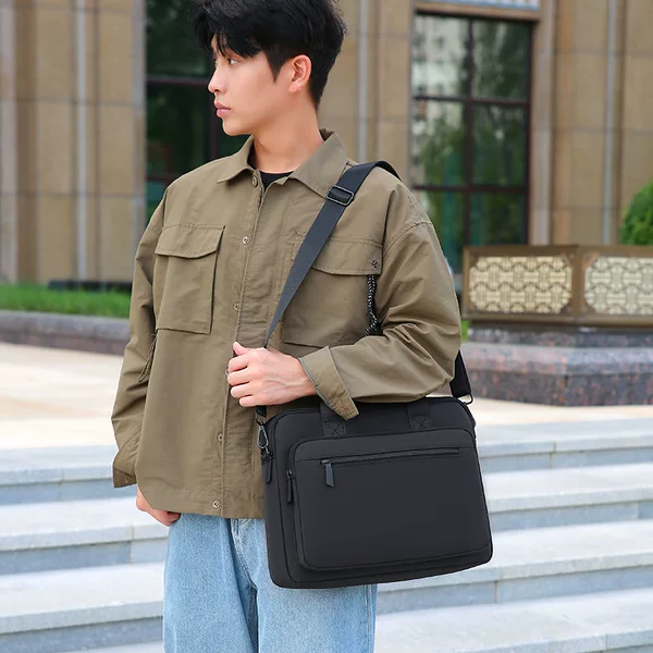 Factory Direct Sales of Fashionable Large-Capacity Computer Bags That Can Be Used as Cross-Body Handbags
