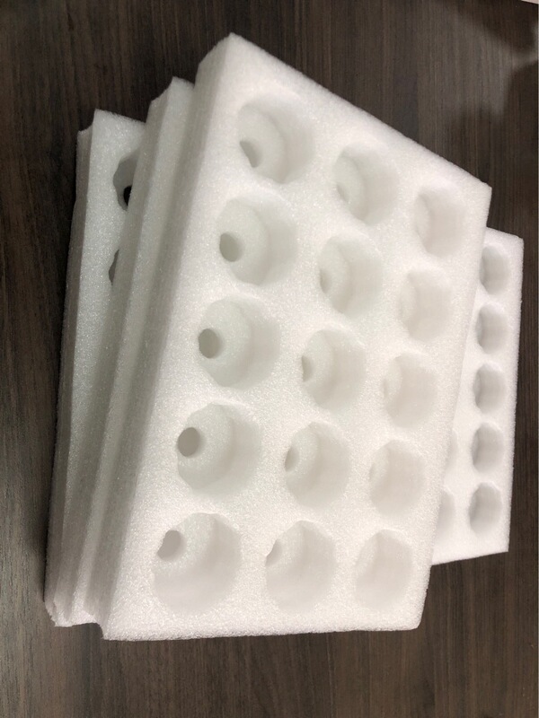 Egg Tray with Pearl Cotton for 15 or 60 Eggs, Anti-Drop Packaging Box, Special Shockproof Foam Box for Mailing and Express Delivery Egg Tray with Pearl Cotton for 15 or 60 Eggs, Anti-Drop Packaging Box, Special Shockproof Foam Box for Mailing and Express Delivery