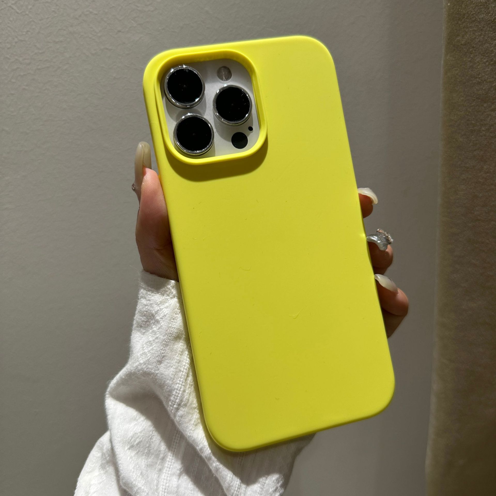 Adecuado para iphone12 funda de silicona líquida Apple 11pro piel sensación esmerilado 12max con LOGO pelusa teléfono caso