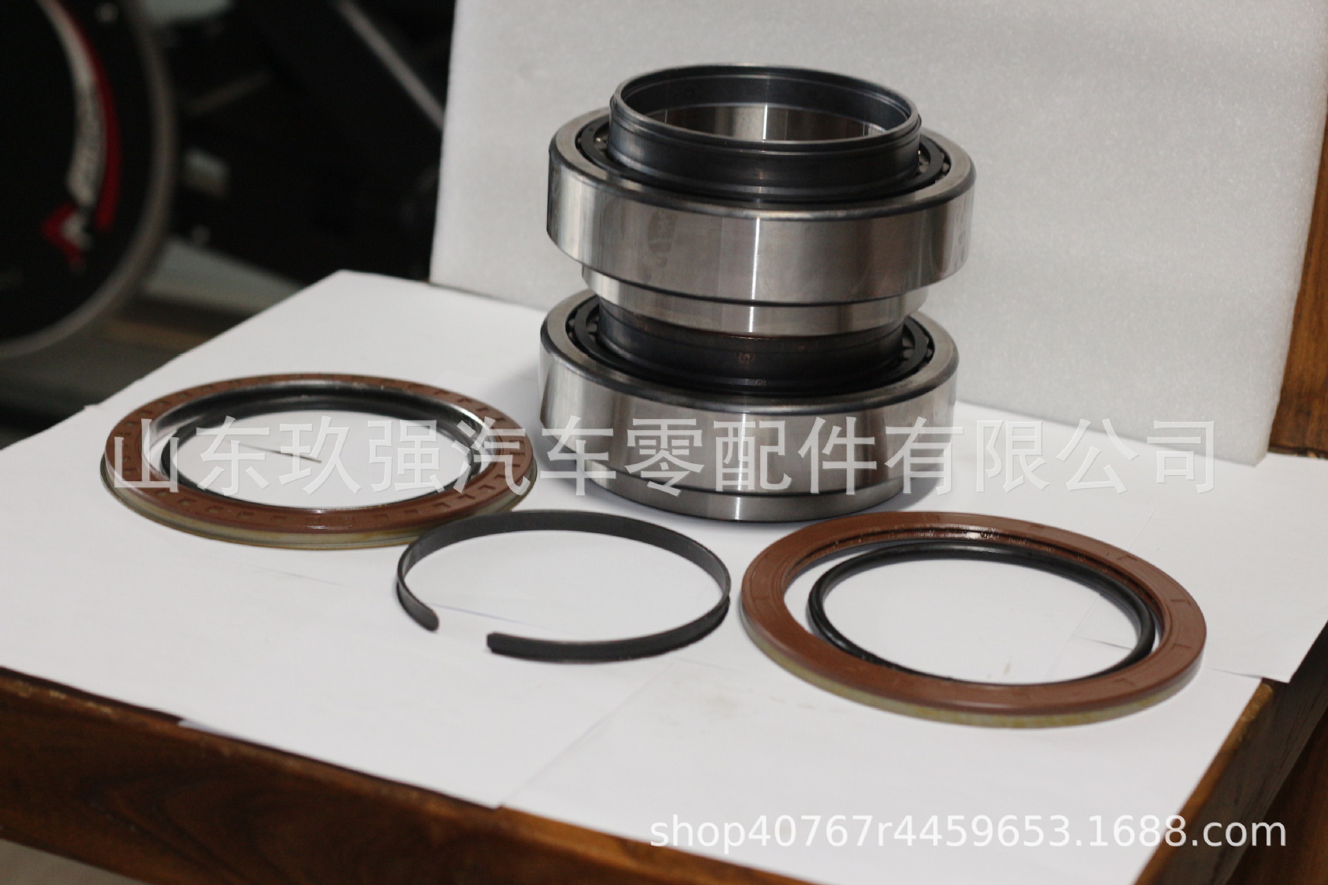 Suitable for passenger buses 3104-01223 13T rear wheel hub bearing unit with seal F-803750.07