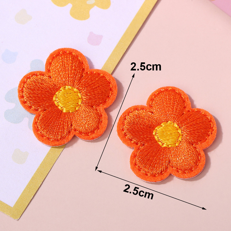 新鮮でかわいい小さな花の刺繍パッチステッカーミニカラーホットメルト接着剤刺繍ラベルバッグ靴と帽子装飾布ステッカー|undefined