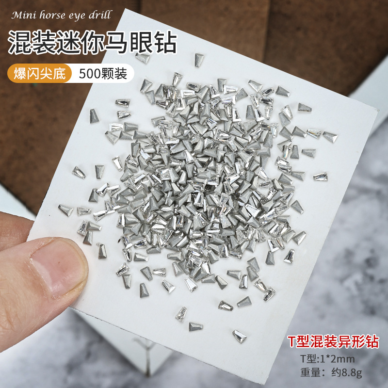 Popular de celebridad en línea mini pequeño tamaño puntiagudo circón diamante en forma especial Super Flash mini caballo ojo micro circonio uñas decoraciones