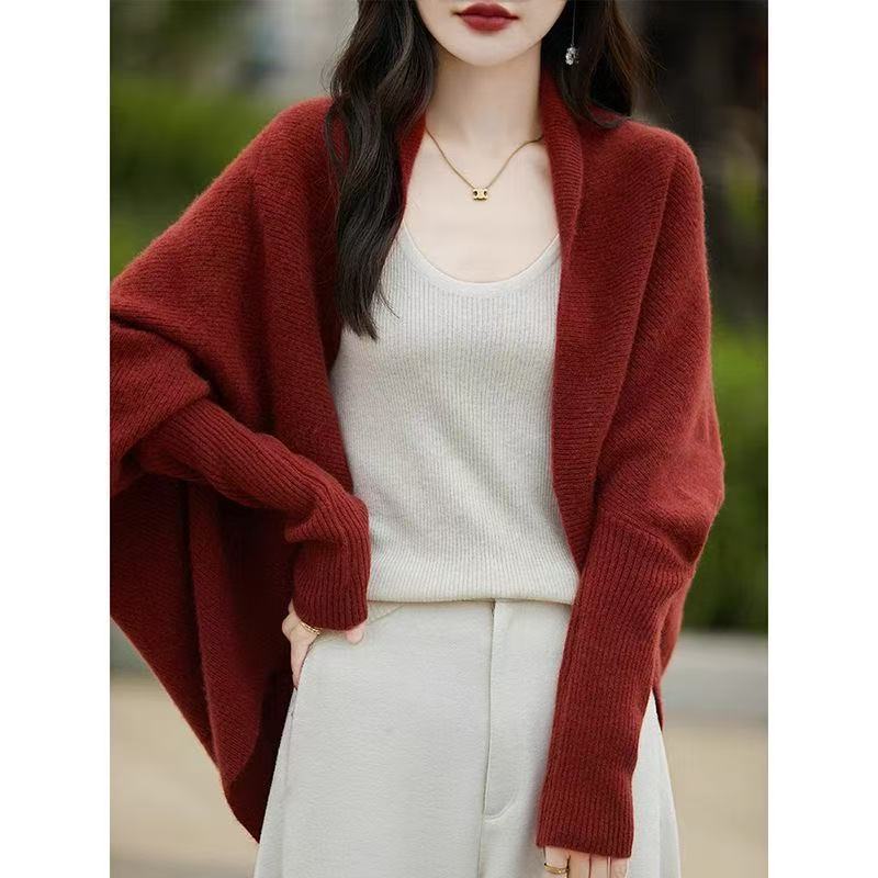 披肩宽松外搭蝙蝠袖斗篷毛衣外套潮设计感2025新款开衫女茧型针织|undefined